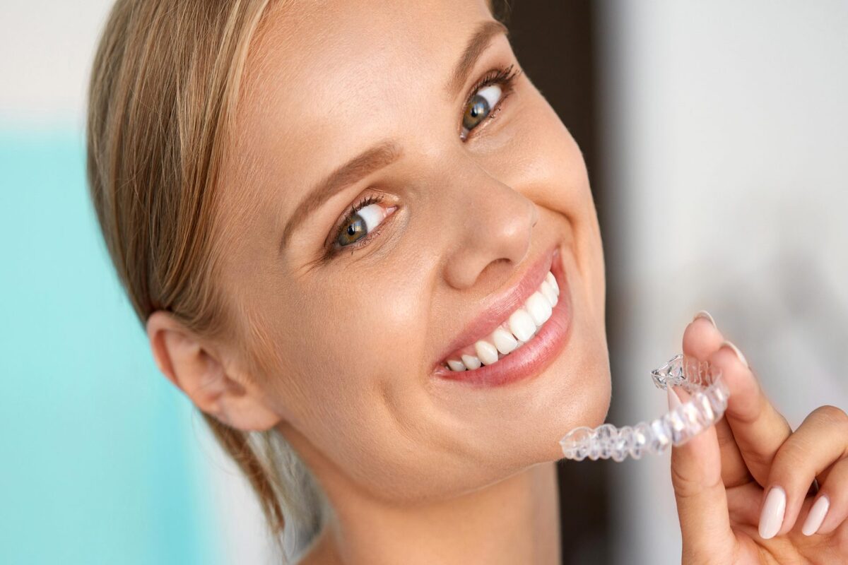Details On Teeth Whitening Services
